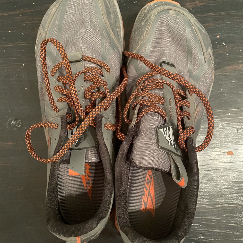 Like New Altra Lone Peak 4.5 Men’s Hiking Shoe